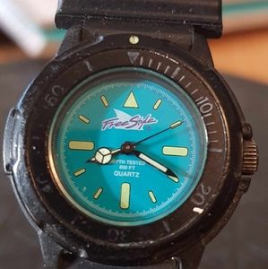 Vintage Freestyle Black/Blue Heavy Duty Women's Diver Watch